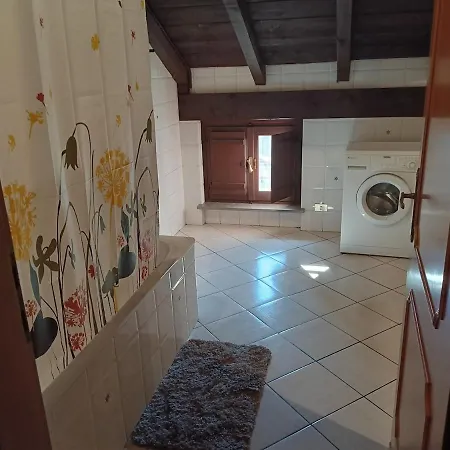 Hala's House * Кастеллетто-сопра-Тичино