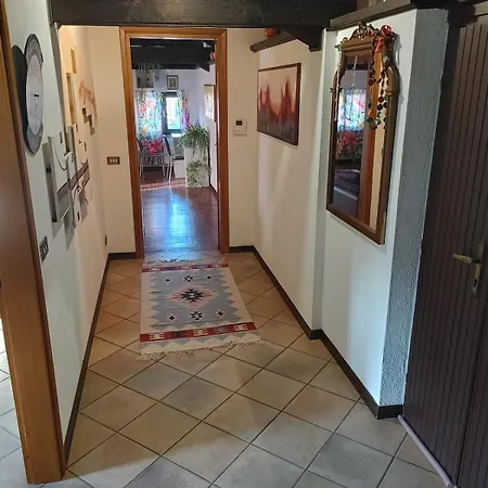 Hala's House Кастеллетто-сопра-Тичино